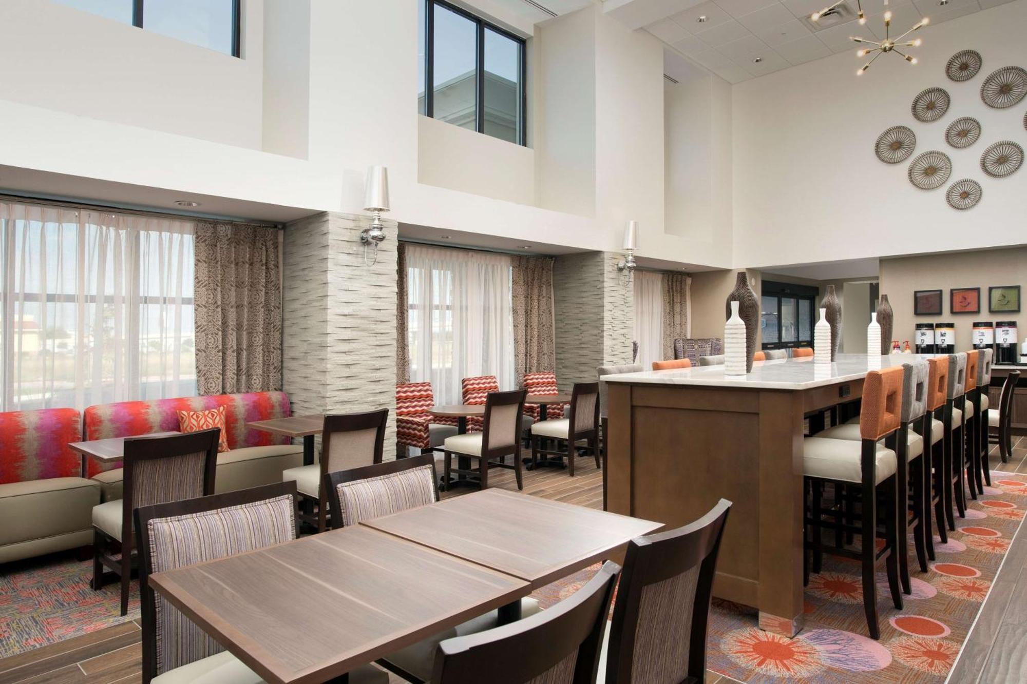 Hampton Inn & Suites San Antonio Lackland Afb Seaworld Εξωτερικό φωτογραφία