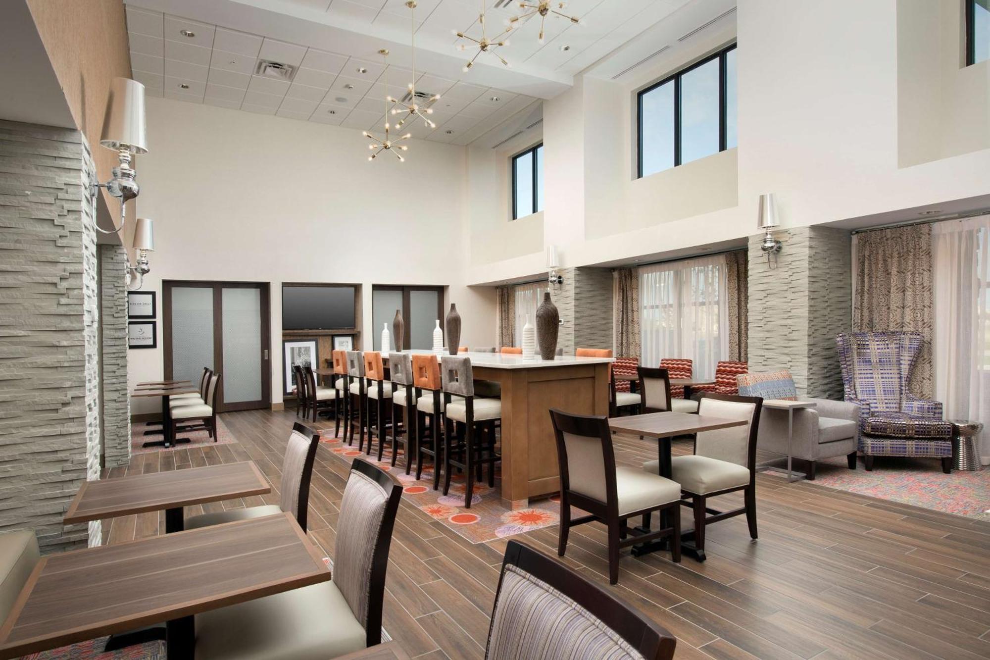 Hampton Inn & Suites San Antonio Lackland Afb Seaworld Εξωτερικό φωτογραφία